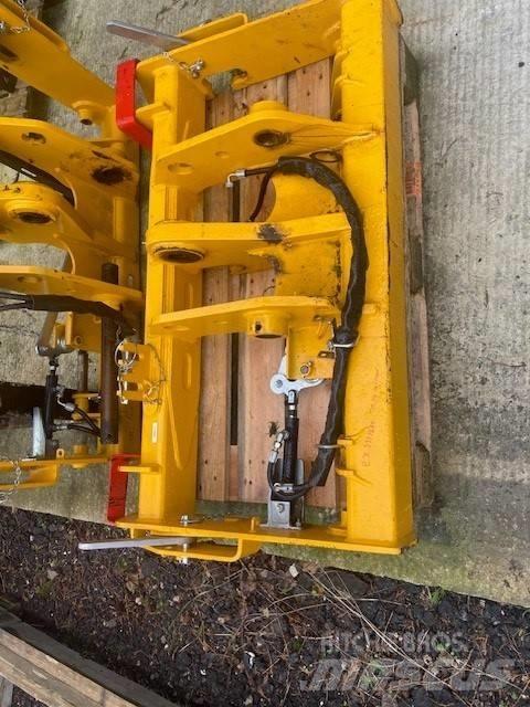 JCB QFIT HEADSTOCK 其他裝載挖掘裝置和配件
