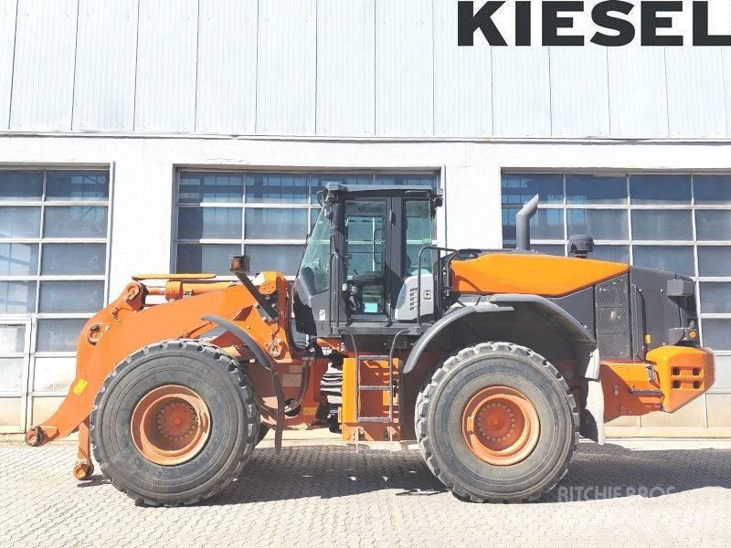 Hitachi ZW 310-6 輪胎式裝載機
