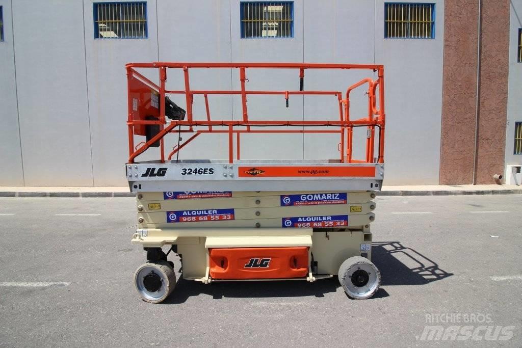 JLG 3246 ES 剪式升降機
