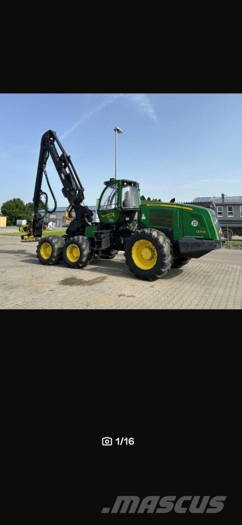 John Deere 1270E 收穫機