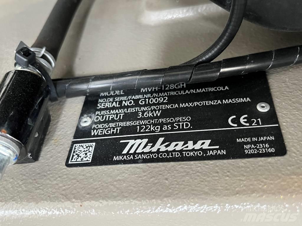 Mikasa MVH 128 GH 夯實機(夯土機)