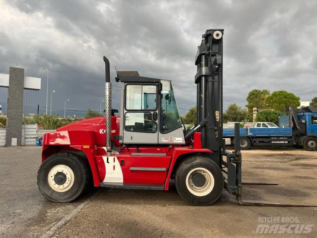 Kalmar DCE 120-6 柴油卡車