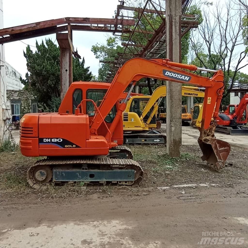 Doosan DH 80 小型挖土機/掘鑿機<7t(小型挖掘機)