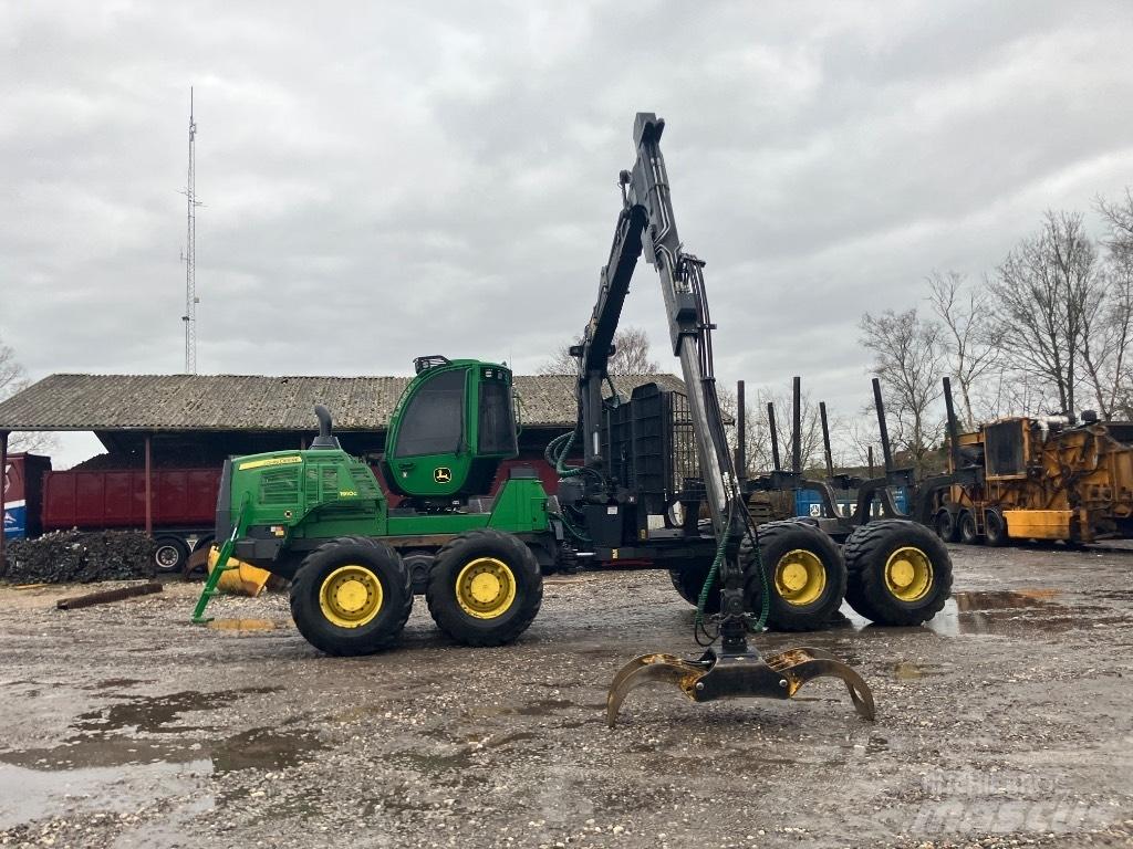 John Deere 1910G 集運機