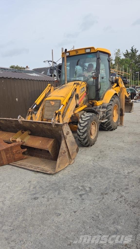 JCB 3 CX 反鏟裝載機