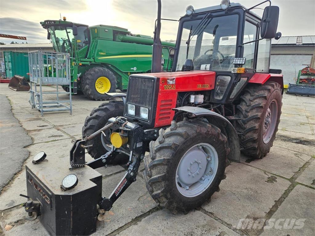 Belarus MTS 1025.2 曳引機