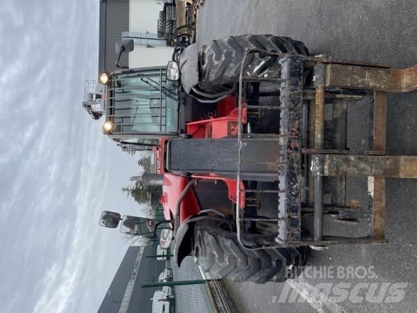 Manitou MT732 伸縮臂操作車