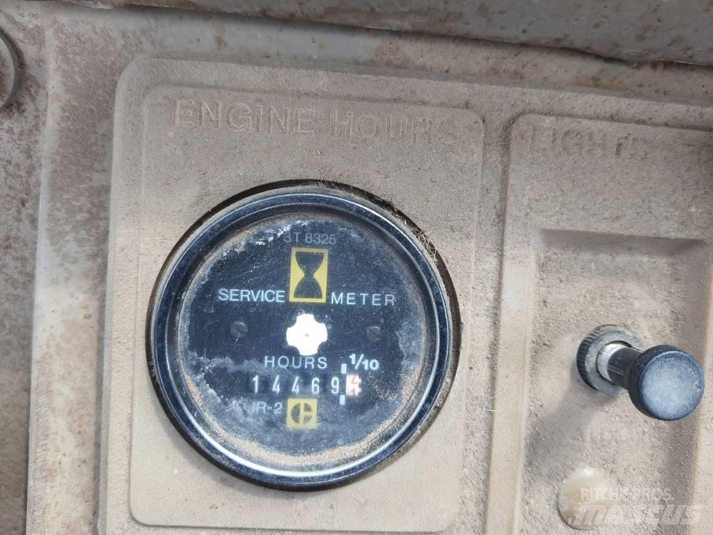 CAT 966 E 輪胎式裝載機