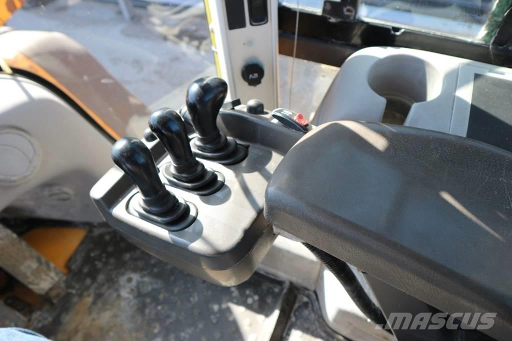 Volvo L120G 輪胎式裝載機