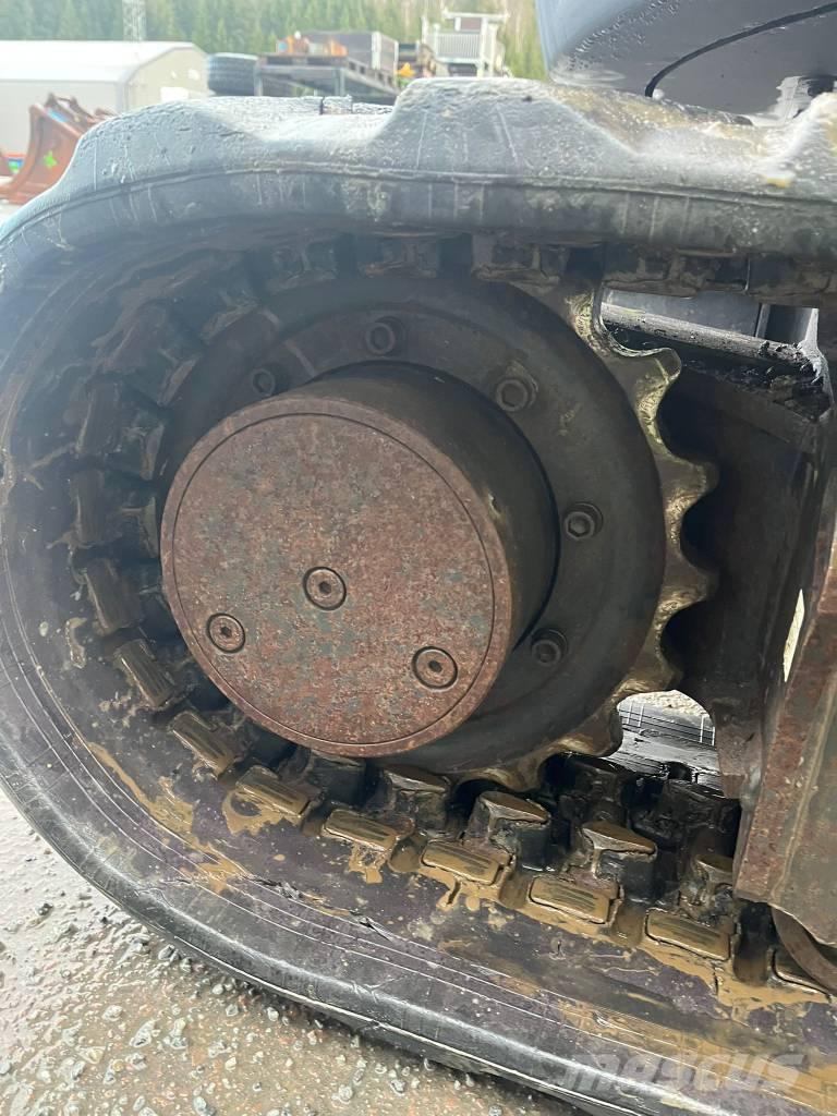 Kubota U 55-4 小型挖土機/掘鑿機<7t(小型挖掘機)