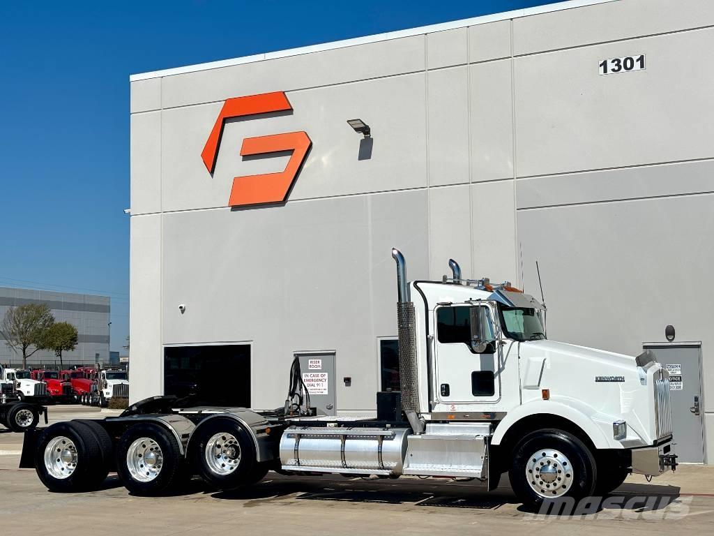 Kenworth T 800 曳引機組件