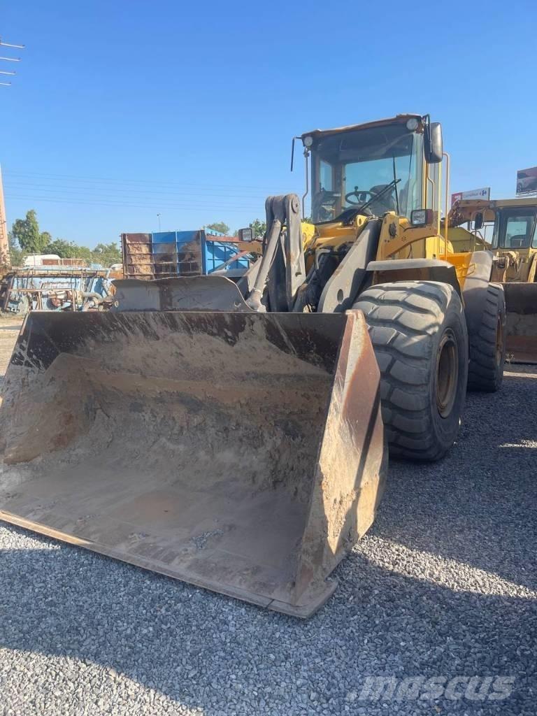 Volvo L 120 E 輪胎式裝載機