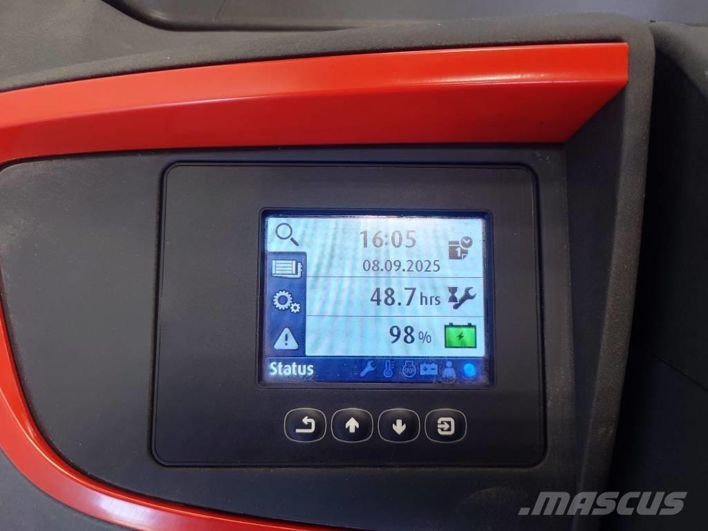 Linde L14APi/1173 自走式堆積機