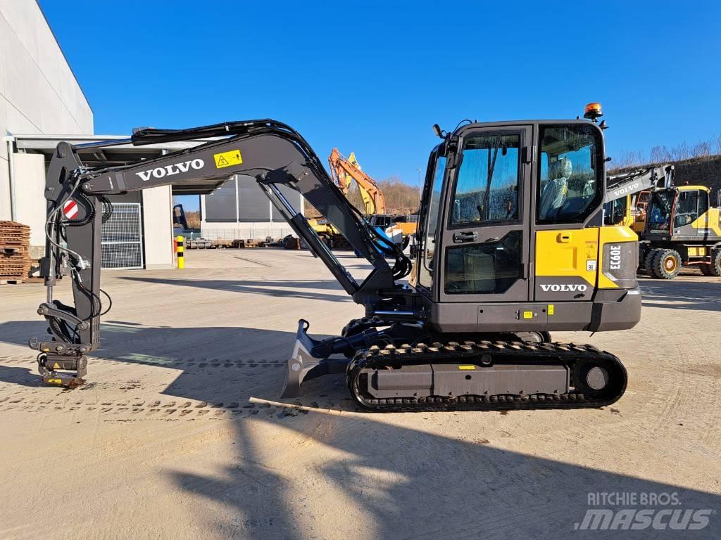 Volvo EC 60 E 小型挖土機/掘鑿機<7t(小型挖掘機)
