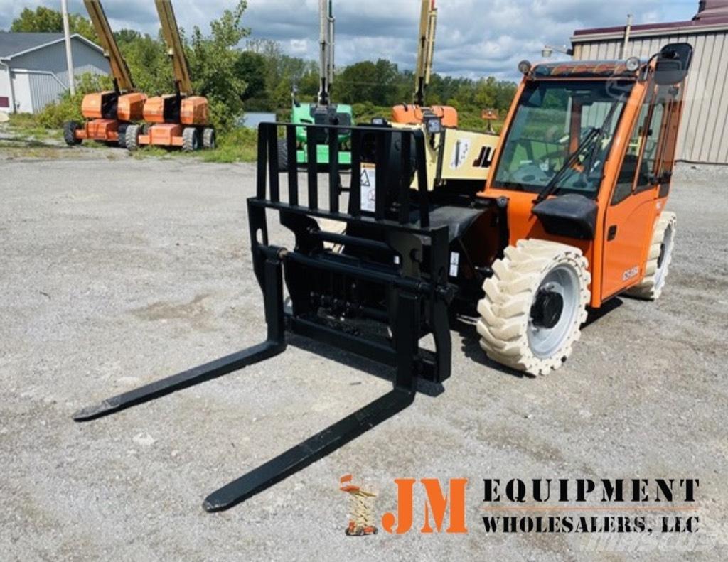 JLG G 5-18 A 伸縮臂操作車