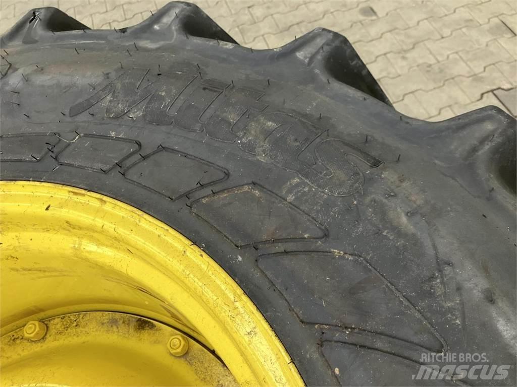 Mitas 540/65R28 輪胎、車輪和輪圈