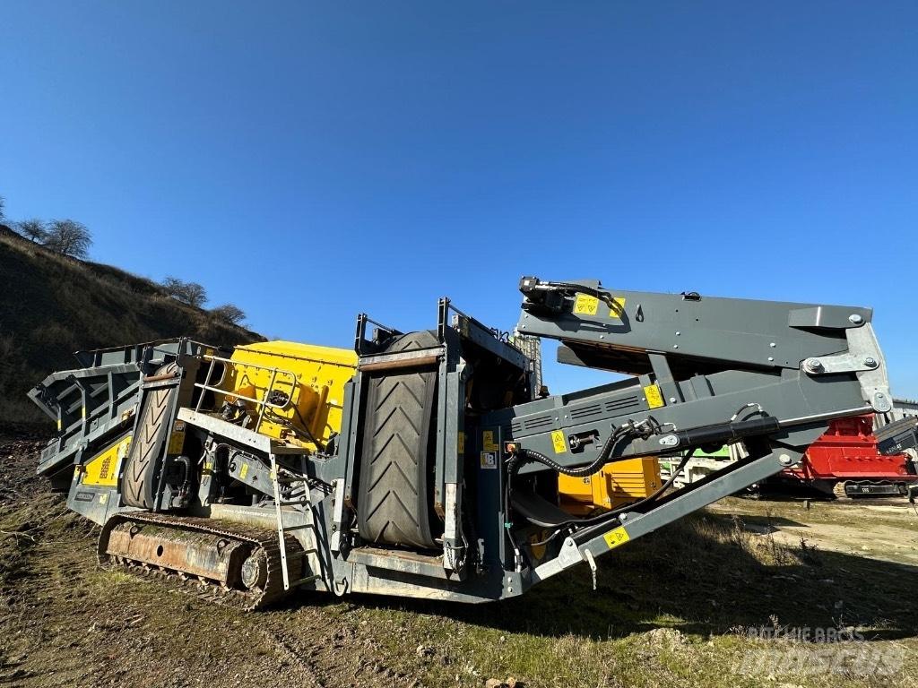 Rubble Master HS5000 移動式篩選機