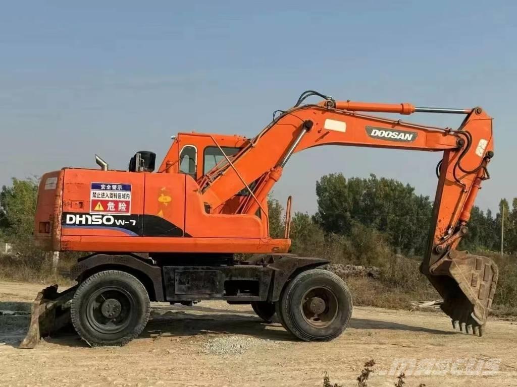 Doosan DH150W 旋轉式挖土機/掘鑿機/挖掘機