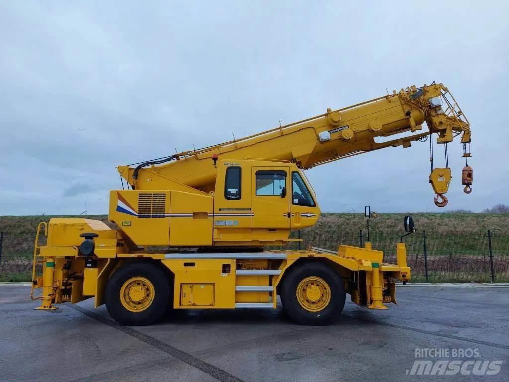 Kato CR 350 Ri 全路面起重機/吊車