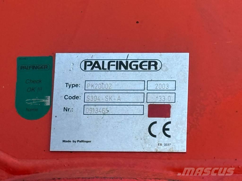 Iveco Trakker 380 起重機卡車