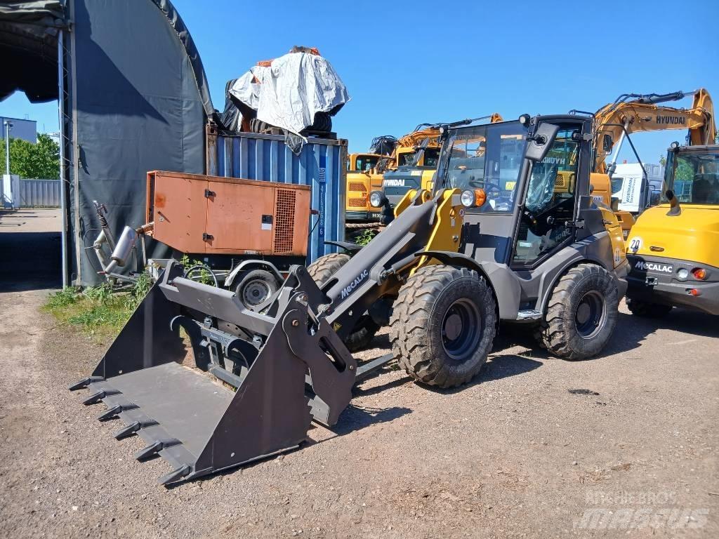 Mecalac AX 1000 輪胎式裝載機