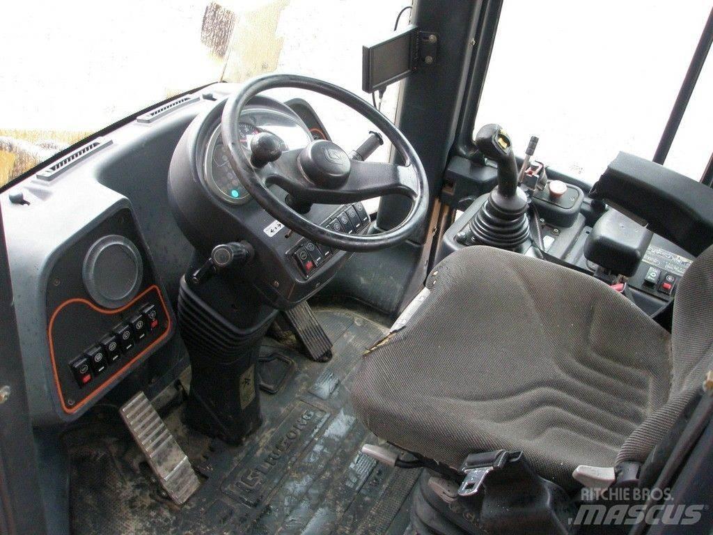 LiuGong CLG856-3 輪胎式裝載機