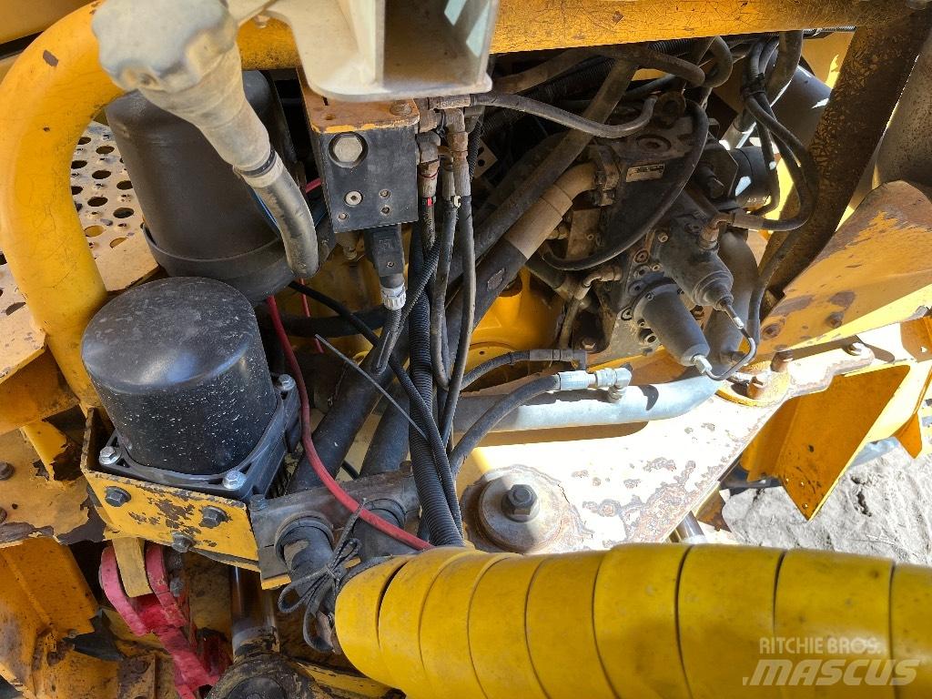 Volvo A 35 D 鉸接式起吊車