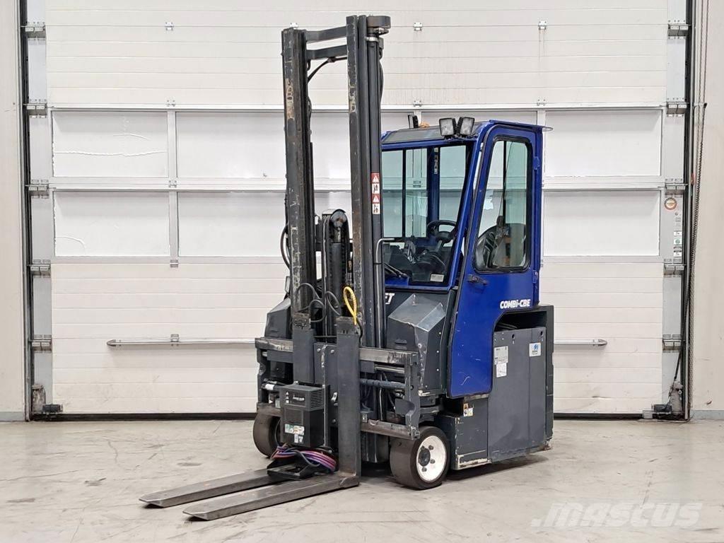 Combilift CBE3000 鏟裝機