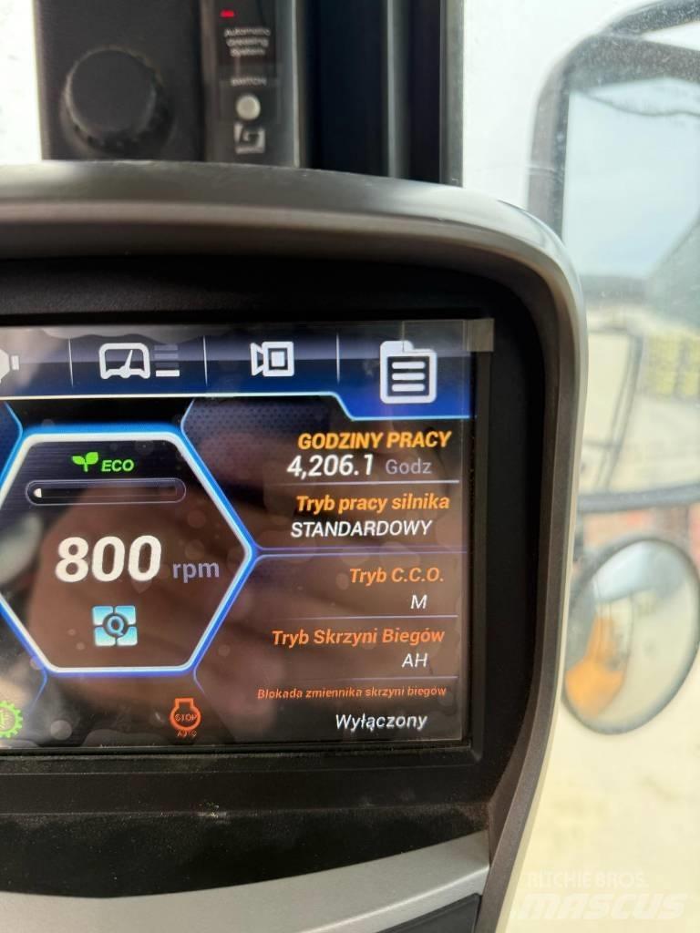 Hyundai HL 960 輪胎式裝載機