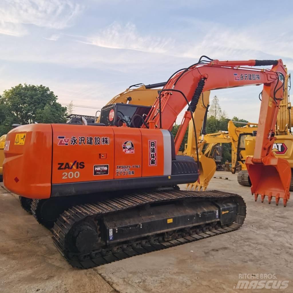 Hitachi ZX 200 履帶式 挖土機/掘鑿機/挖掘機