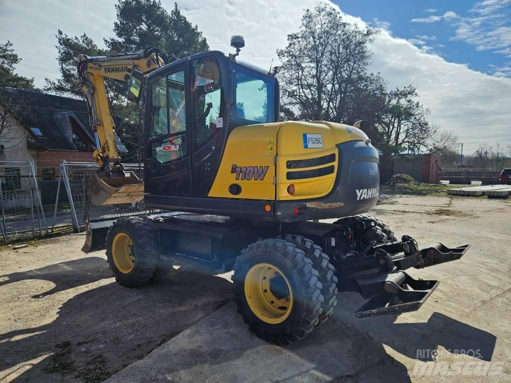 Yanmar B 110 W 反鏟裝載機