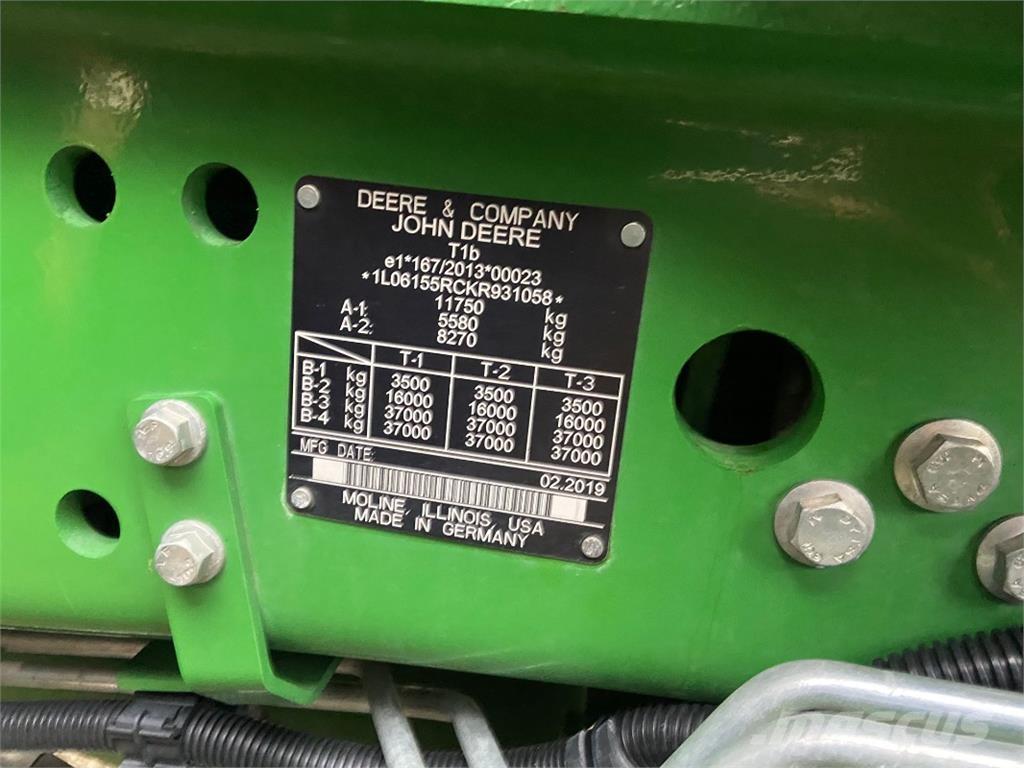 John Deere 6155R 曳引機