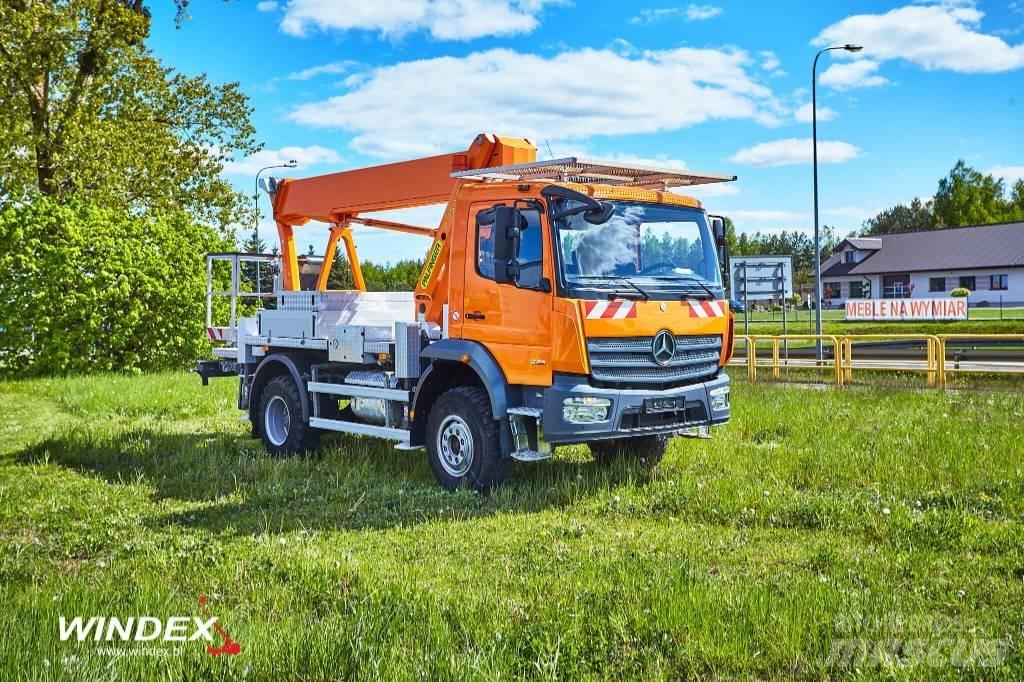 Palfinger P 250 BK 卡車裝載高空作業車