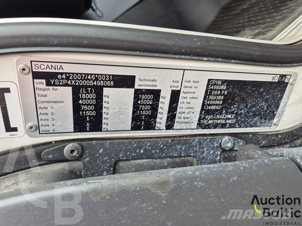 Scania P 450 商用底盤車