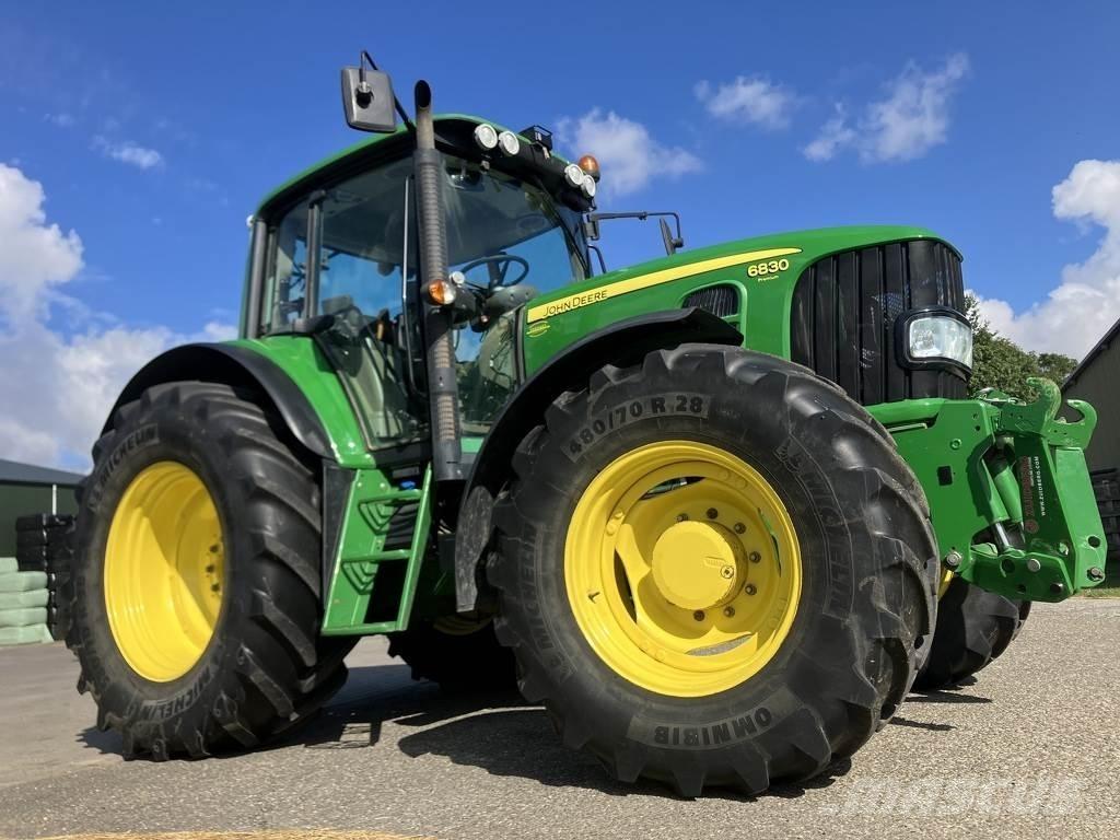 John Deere 6830 曳引機