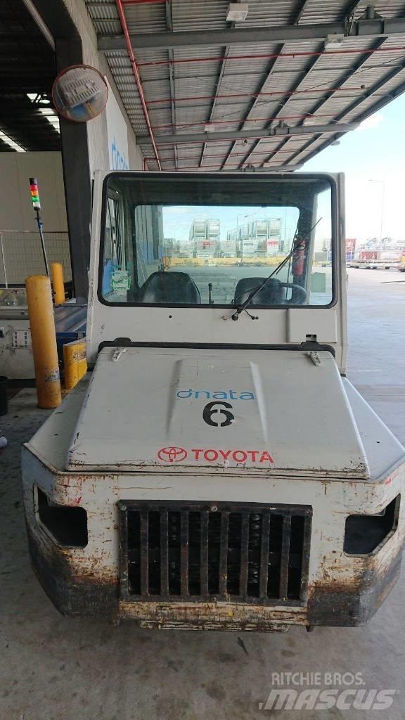 Toyota 42-2TD25 其他物料運輸工具