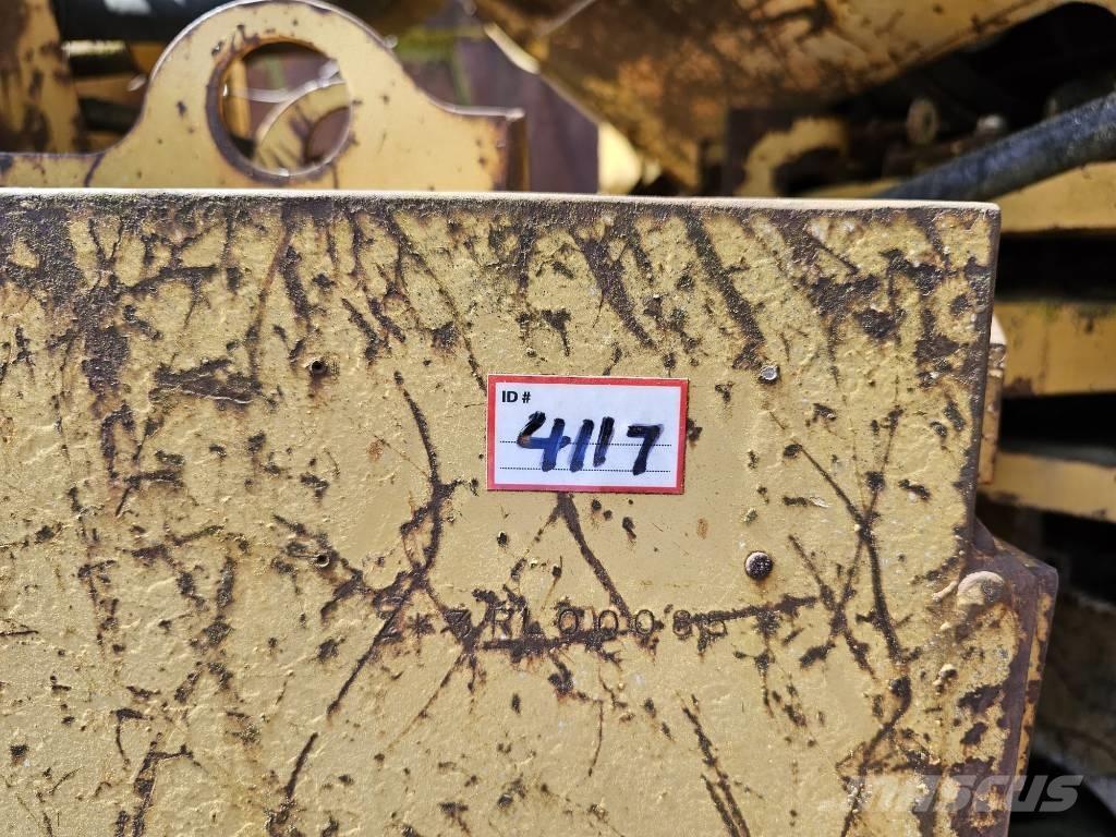 CAT 826 B 土壤壓實機