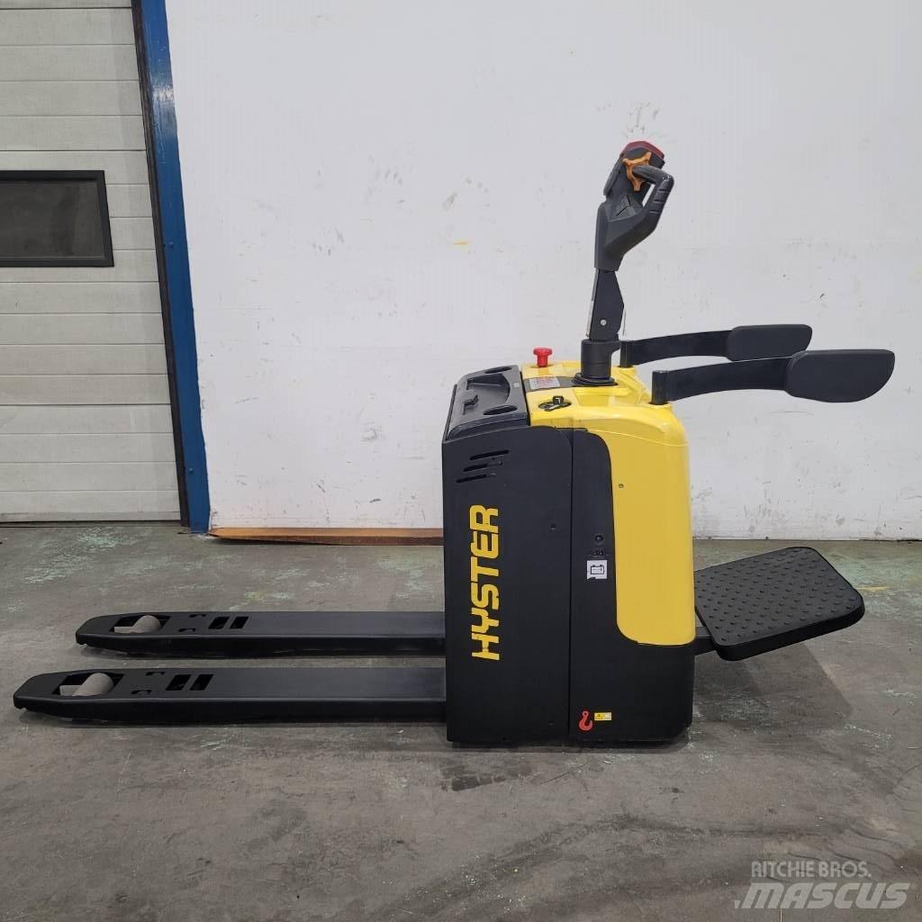 Hyster P 2.0 UTS 平台型低架升降機