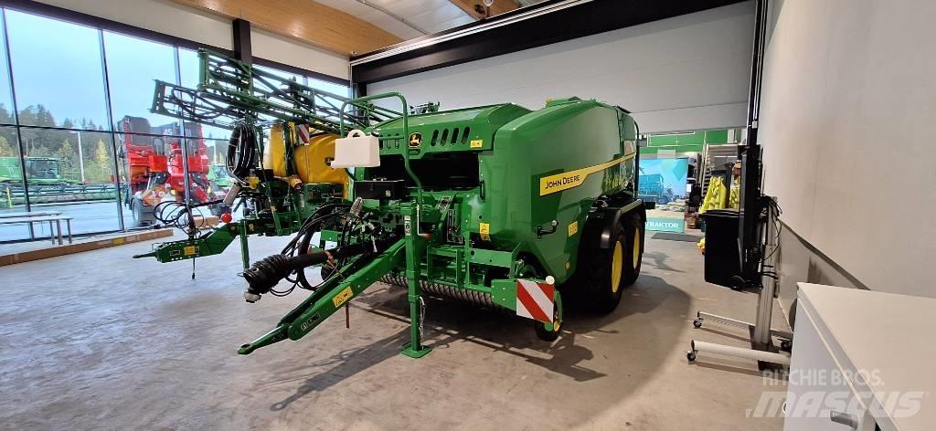 John Deere C441R 圓型牧草打包機