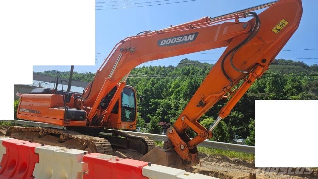 Doosan DX 300 LC 履帶式 挖土機/掘鑿機/挖掘機