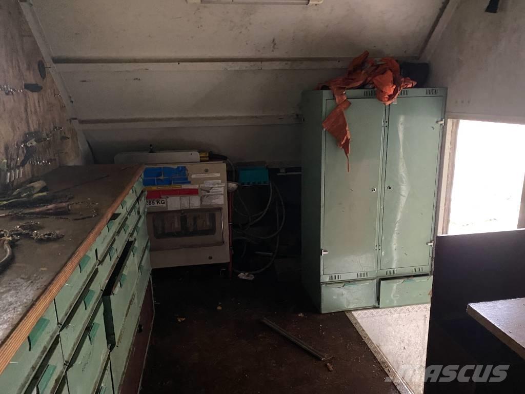 DAF AE55CE 拖車裝載高空作業平台