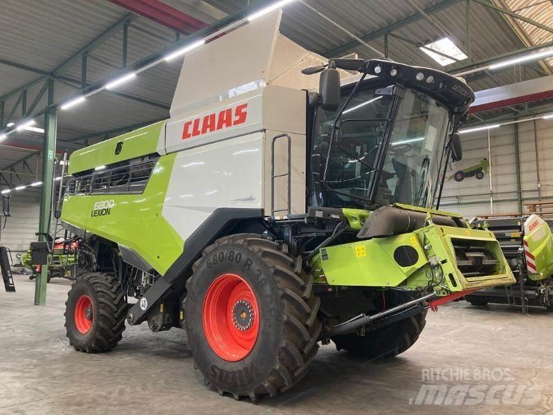 CLAAS LEXION 6800 聯合收穫機