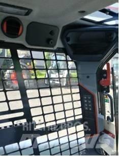 Bobcat T 76 滑移轉向裝載機