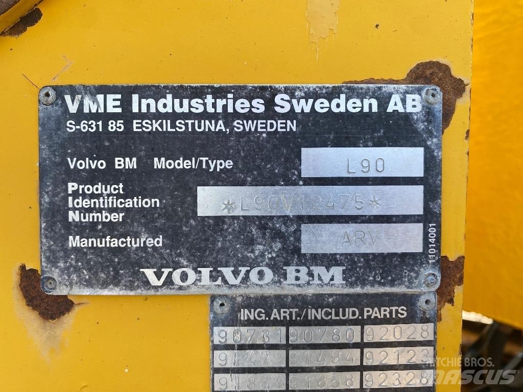 Volvo BM L 90 輪胎式裝載機