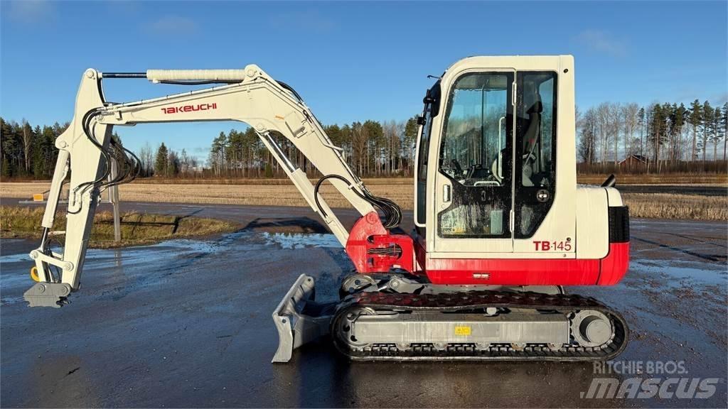 Takeuchi TB 145 小型挖土機/掘鑿機<7t(小型挖掘機)