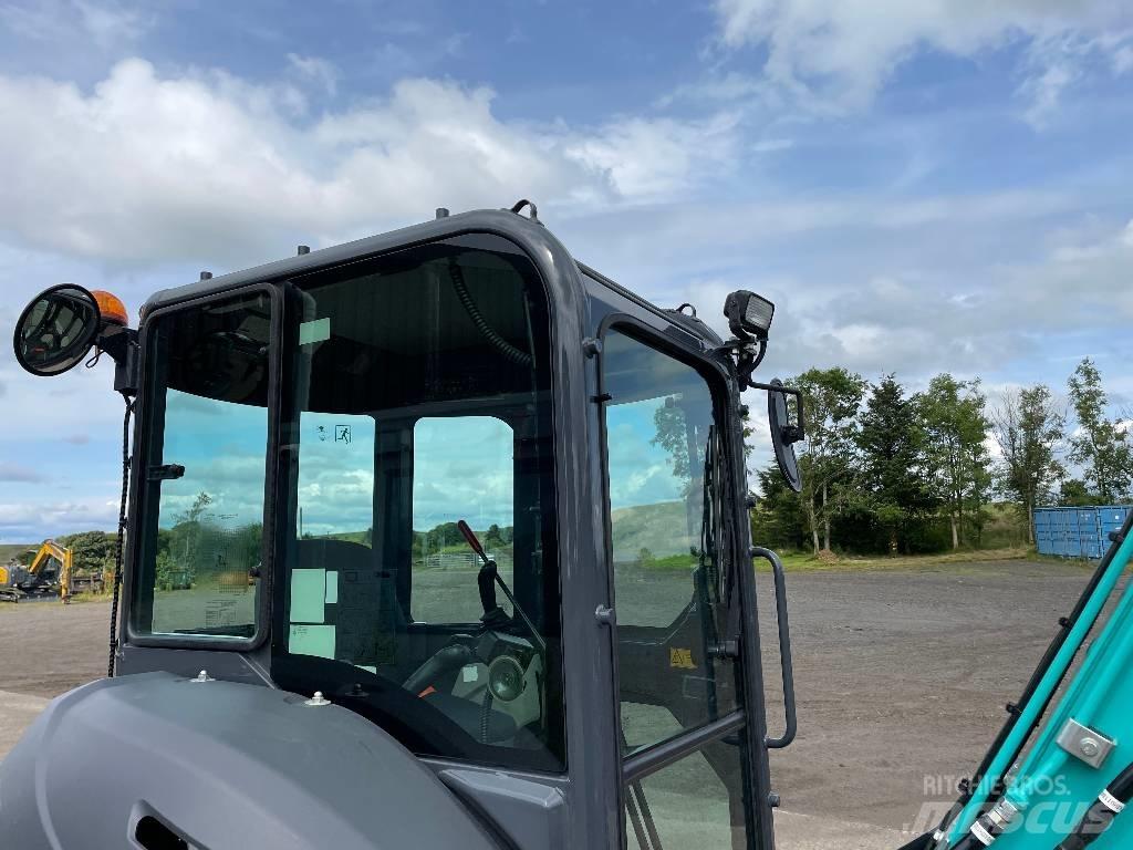 Kobelco SK30SR-6E 小型挖土機/掘鑿機<7t(小型挖掘機)