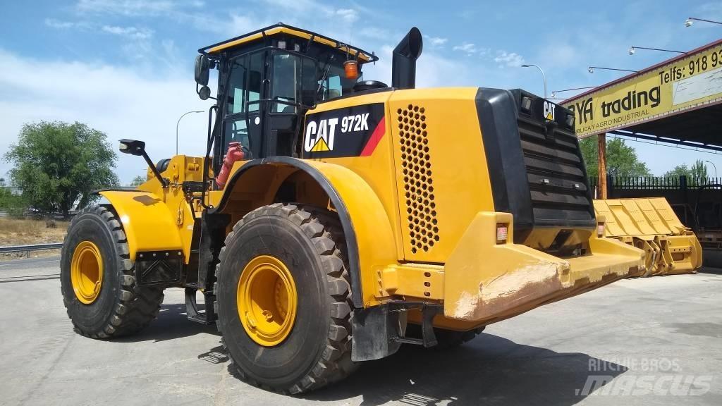 CAT 972 K 輪胎式裝載機