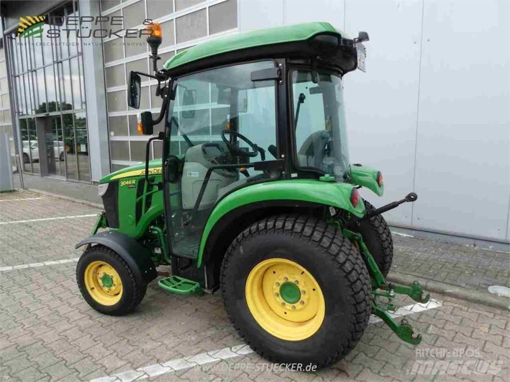 John Deere 3046R 小型曳引機