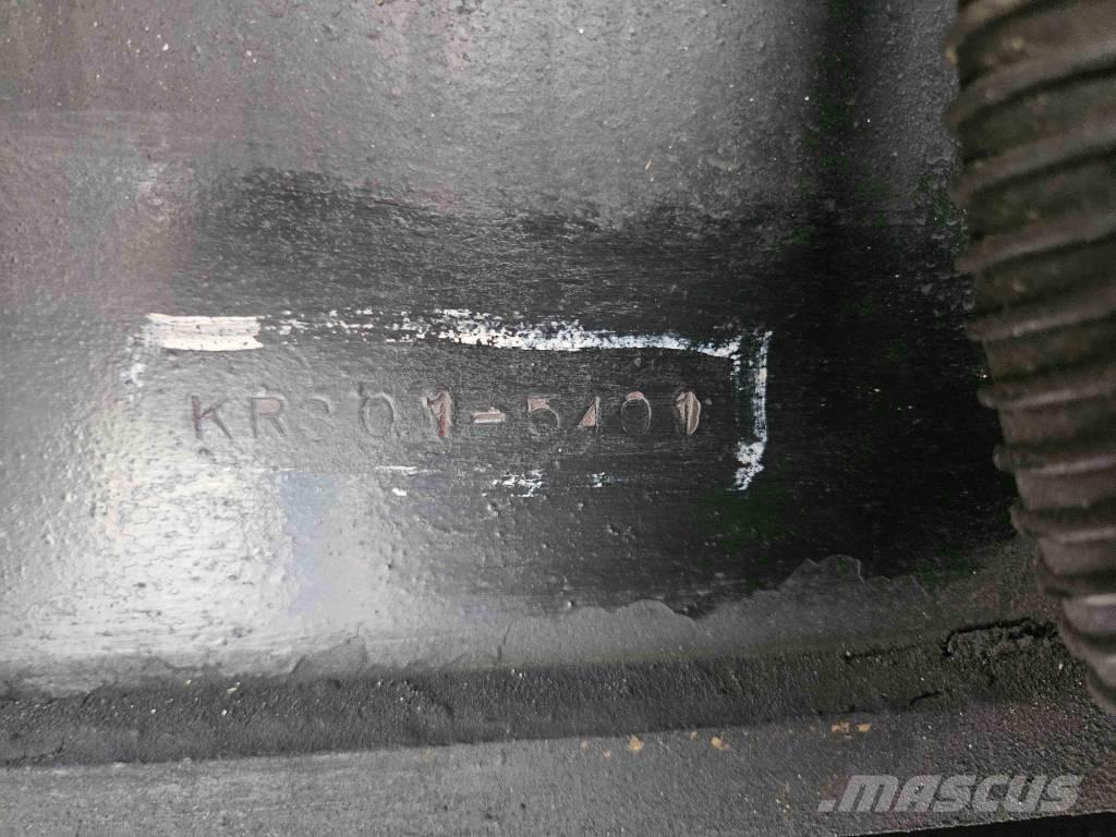 Kato KR 350-3 越野起重機