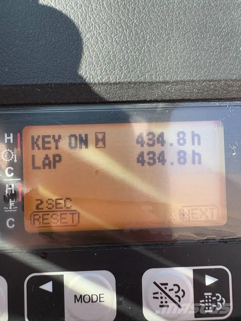 Toyota 8 FDF 25 柴油卡車